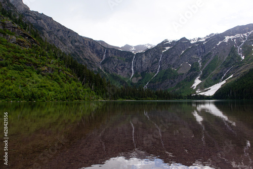 Fototapeta Naklejka Na Ścianę i Meble -  avalanche lake