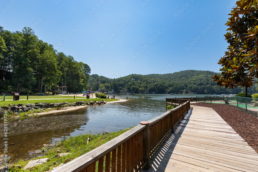 lake board walk