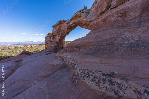 hiking the broken arch trail in arches national park  utah  usa