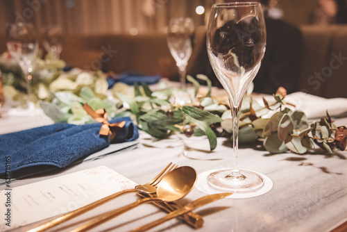 レストランテーブルイメージ