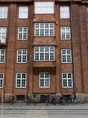 Old building facade and bicycles in front of it. © AlexandraDaryl
