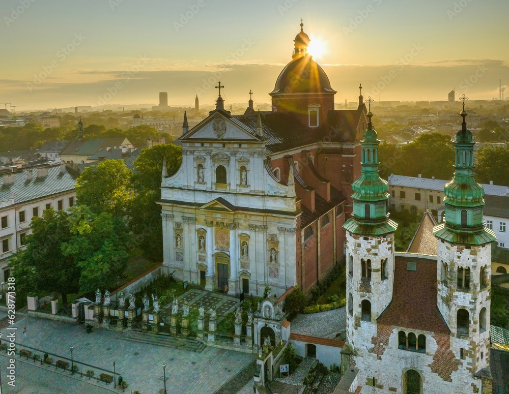 Kościół Świętych Piotra i Pawła w Krakowie - widok z drona mavic 3 classic