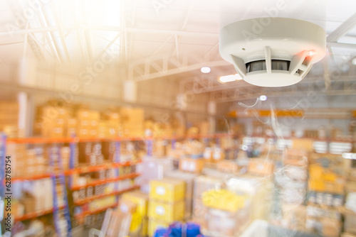 Fotografie Fire Alarms for Warehouse Smoke Detector Fire Detector safety device setup at Ca