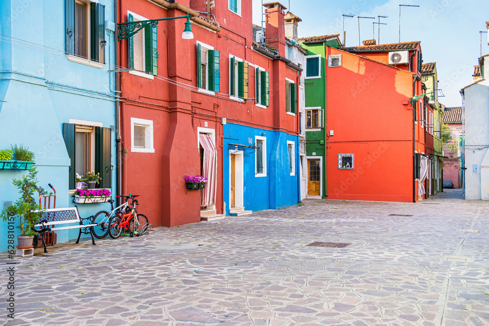 Tranquil scene with the colorful houses in Burano island, Venice