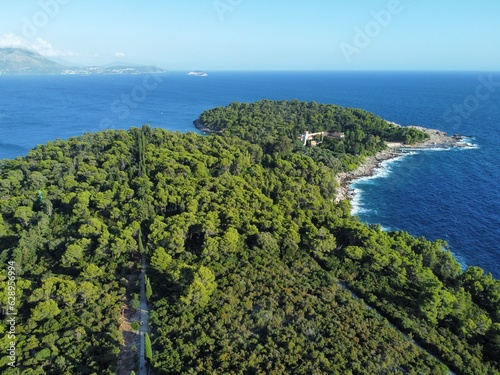 Wallpaper Mural view of the coast of the sea Torontodigital.ca