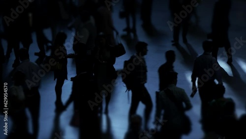 Wallpaper Mural Business people walking on crowded city street in rush hour traffic Torontodigital.ca