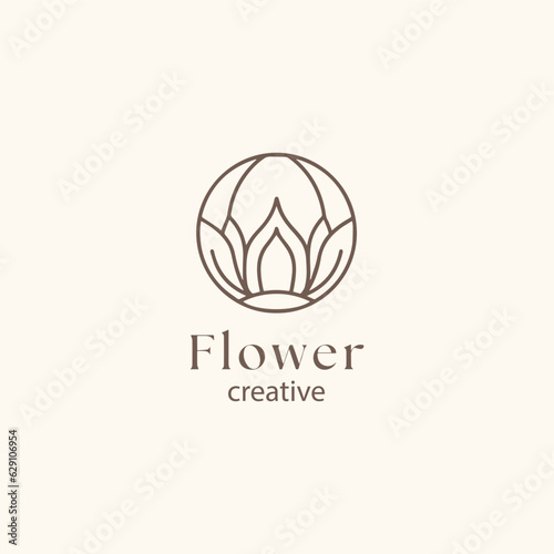 Flower logo, abstract floral natural icon, circle element symbol, flower logo icon, Abstract elegant flower logo icon vector design. Universal creative premium symbol. Graceful jewel boutique vector s