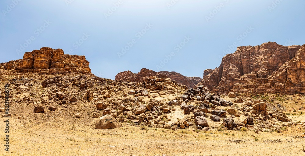 الاردن - جبال وادي رم الرائعة
The wonderful mountains of Wadi Rum- Jordan الاردن - جبال وادي رم الرائعة
The wonderful mountains of Wadi Rum- Jordan
