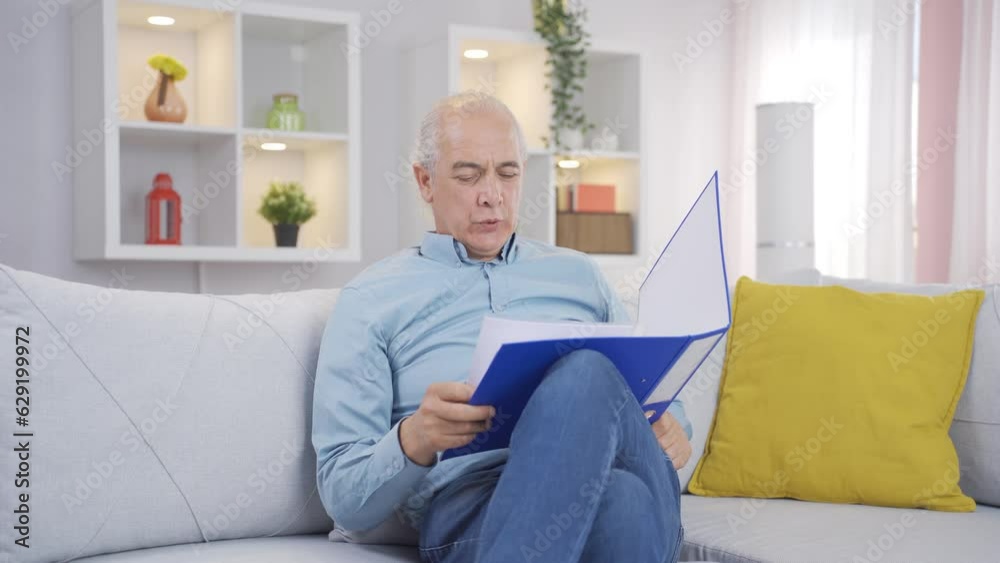 The old man who rejoices in good content paperwork. The old man who rejoices in good content paperwork.