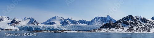 Glacier in Svalbard © RTP
