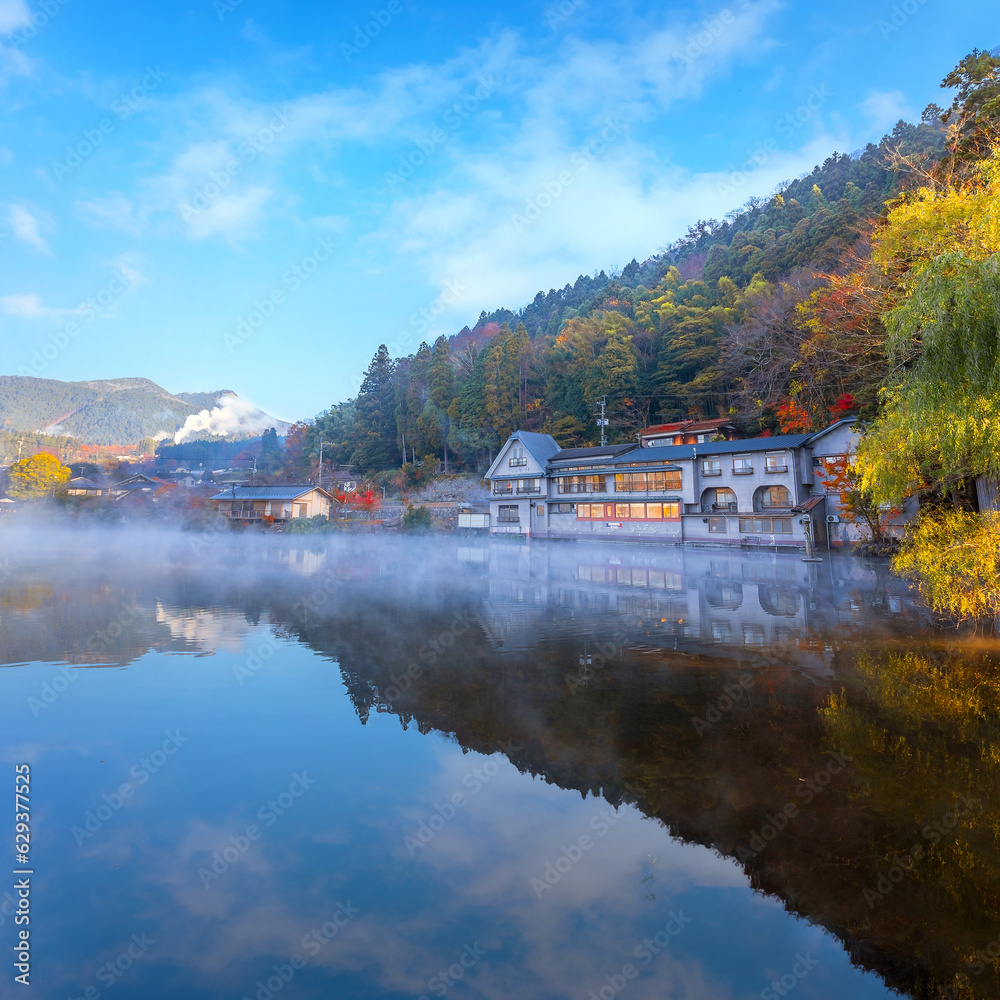 Fototapeta premium Yufuin, Japan - Nov 27 2022: Lake Kinrin is one of the representative sightseeing spots in the Yufuin area, situated at the foot of Mount Yufu. It is a small lake with a perimeter of about 400 meters.