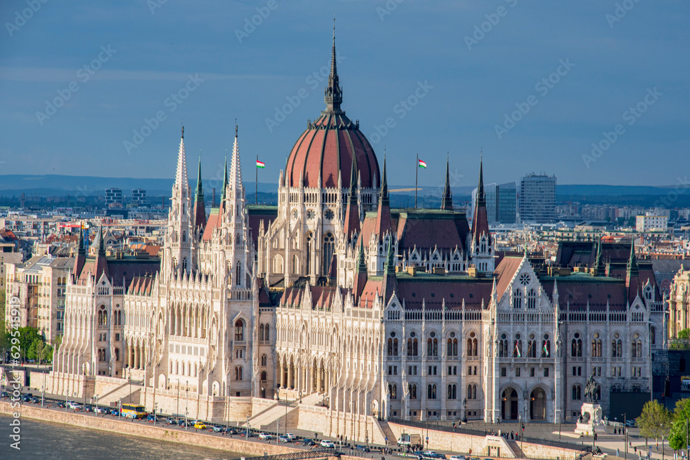 Fototapeta premium city parliament building