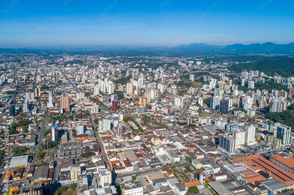 Vista aérea da região central da cidade de Joinville, Santa Catarina, Brasil