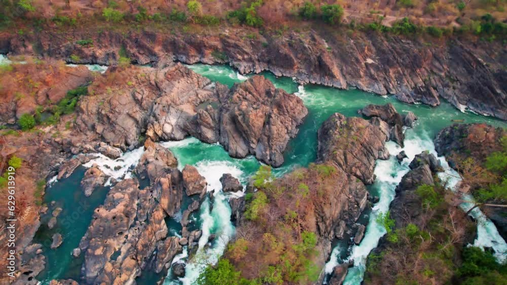 Les chutes d'eau (vues du ciel) sur le fleuve Mekong, Don Khon, 4000 iles, Laos, Asie