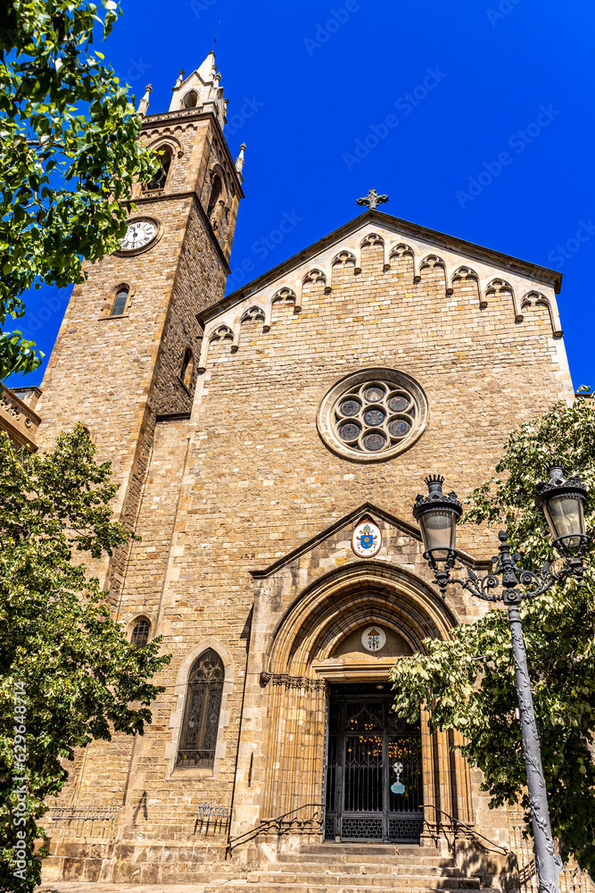 Barcelona city streets and historic buildings