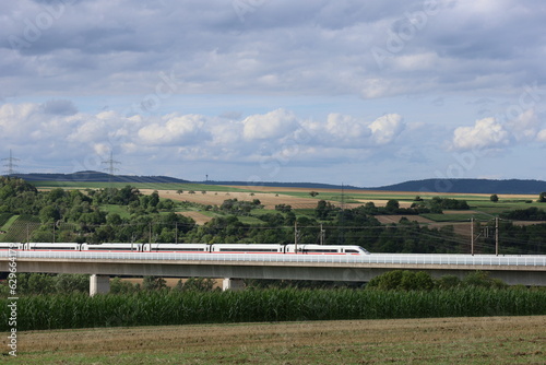 ICE 4 auf der Enztalbrücke 