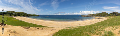 Obraz na płótnie panoramic shot of Kiloran Bay on the isle of Colonsay in Scotland w salonie