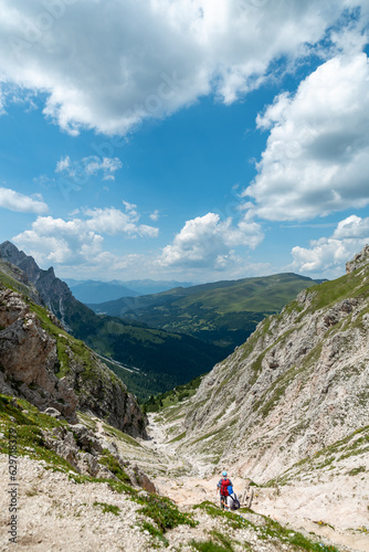 Fototapeta Naklejka Na Ścianę i Meble -  dolomiti, Val Badia e Val Pusteria