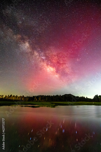 A spacex rocket recently punched a hole in earth's upper atmosphere while venturing into space, leaving behind a blood-red streak of light in the sky similar to an aurora. Seen from Julian, California