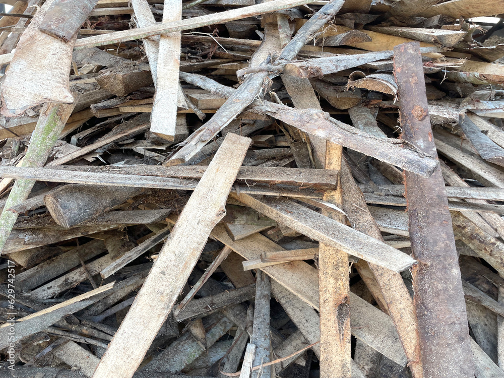 Texture of pile of wood pieces. The remaining pieces of wood that have been used to be like that. Wood debris Texture of pile of wood pieces. The remaining pieces of wood that have been used to be like that. Wood debris