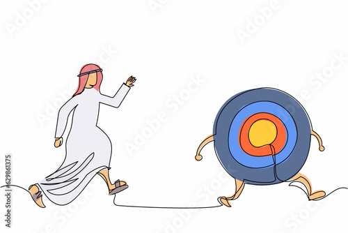 Continuous one line drawing Arab businessman chasing for target achievement, guidance or control to reach goal, competition or challenge to success. Single line draw design vector graphic illustration