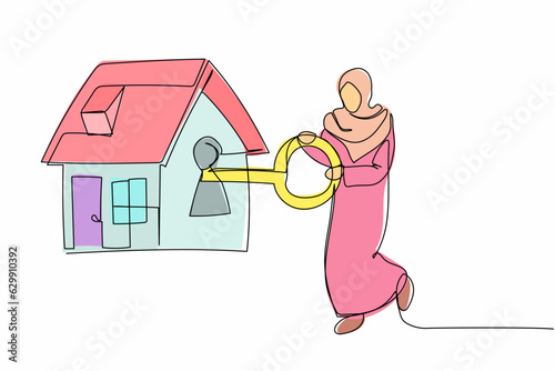 Single continuous line drawing Arabian businesswoman put key into house. Real estate investment for working people. Housing loan, property banking mortgage. One line graphic design vector illustration