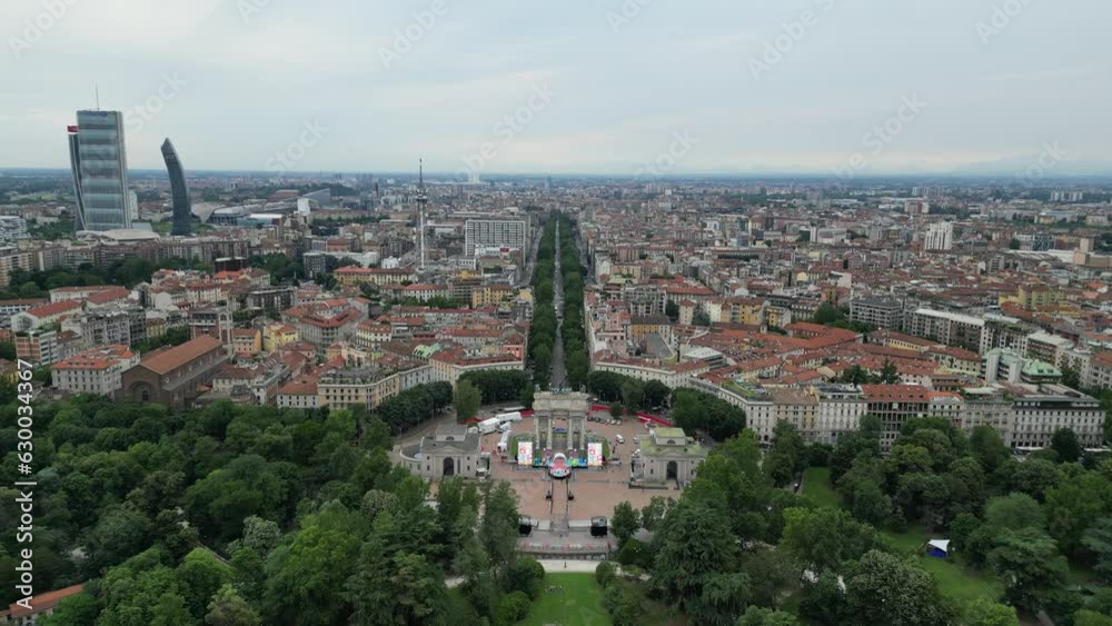 Arco della Pace (Triumpfbogen von Mailand) in Milan, Italy. Made in July 2023