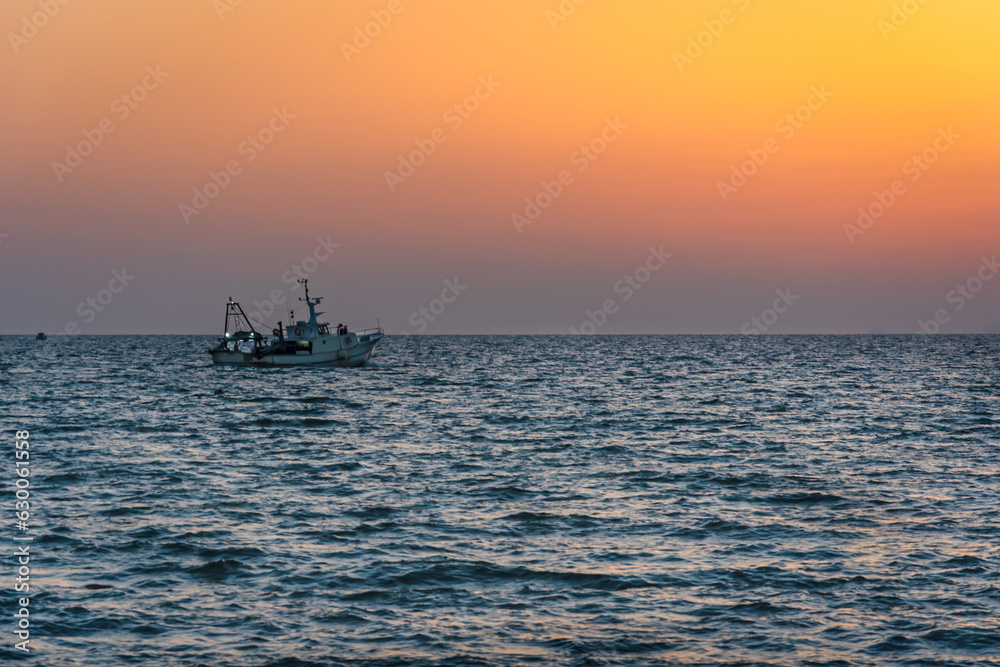 In partenza per la pesca... In partenza per la pesca...