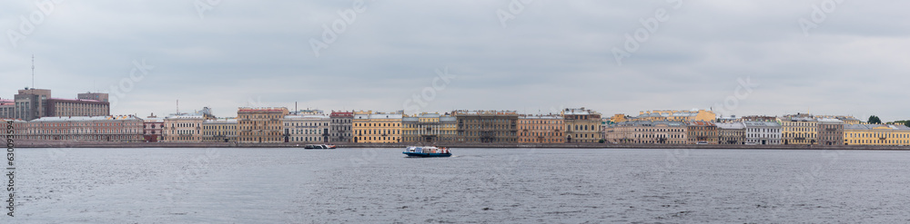 The old quarters of the embankment of the city of st. petersburg panorama from the water.