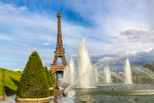 Eiffel Tower and fountains of Trocadero in Paris at sunset, France