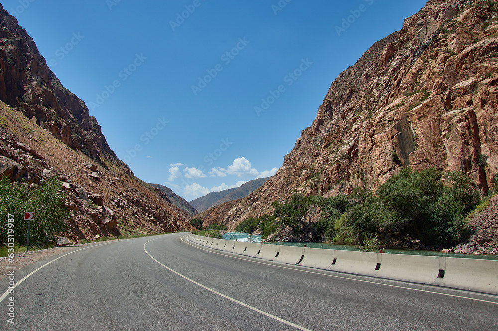 Fototapeta premium New North-South route