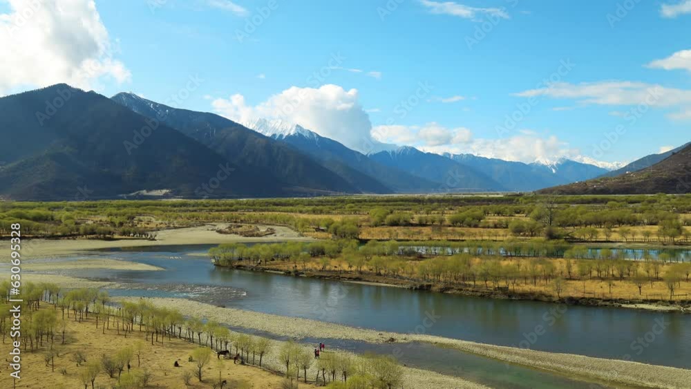 Yanni National Wetland Park in Tibet Yanni National Wetland Park in Tibet