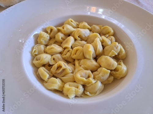 bowl of pasta tortellini