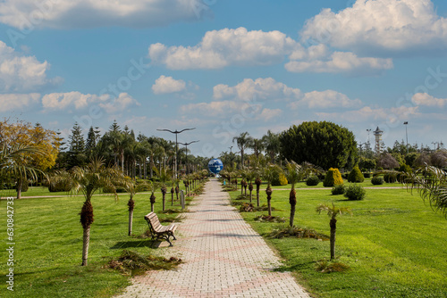 Green landscaped park, Adan...