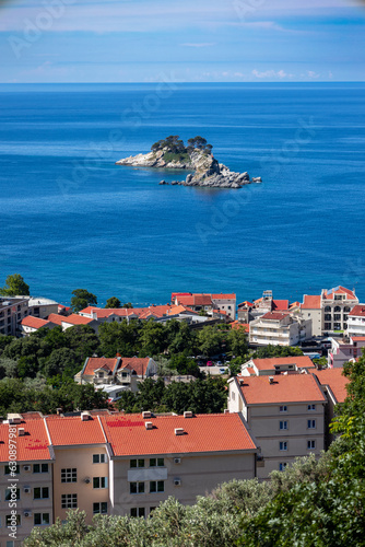 Montenegrin town on the bay © Jakub