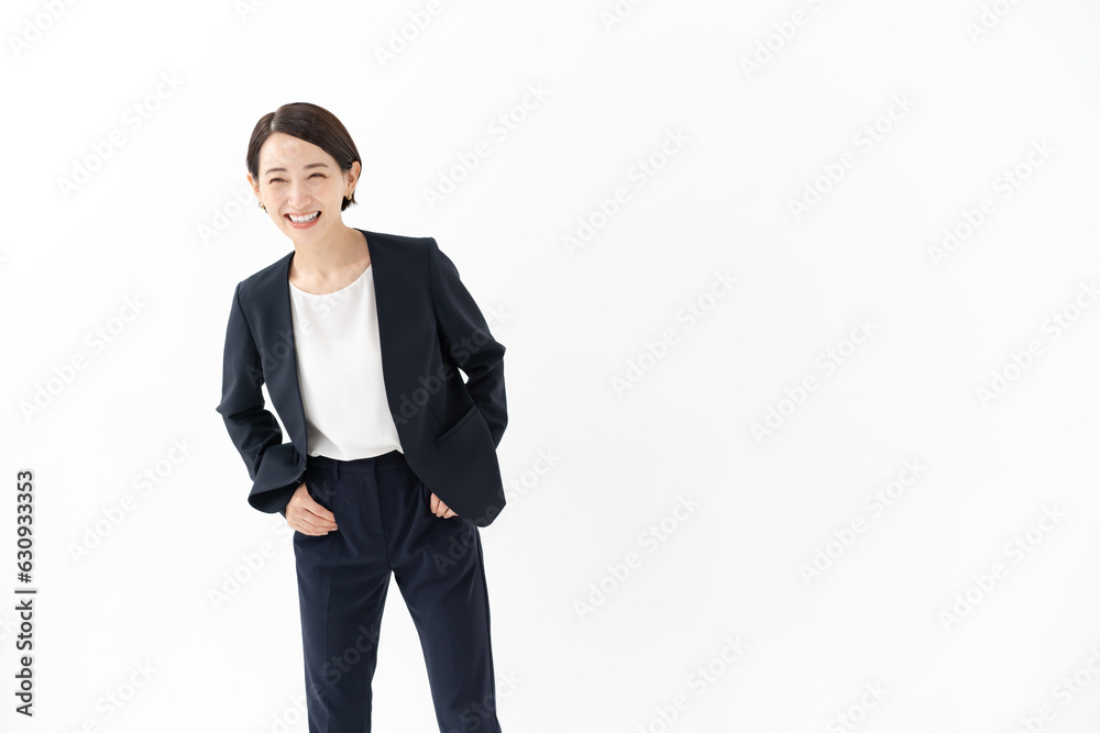 フォーマルな服装のビジネスウーマン フォーマルな服装のビジネスウーマン