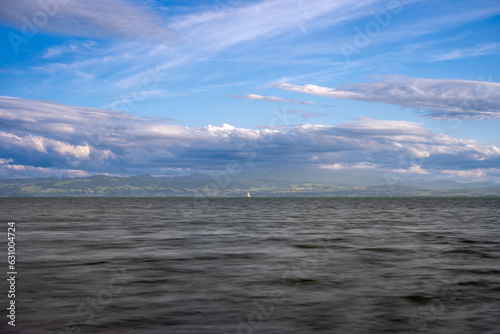 Wallpaper Mural sea and sky Torontodigital.ca