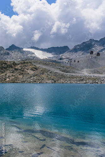 ghiacciaio presena, passo del paradiso, paesaggio alpino italiano