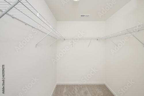 closet wire shelf