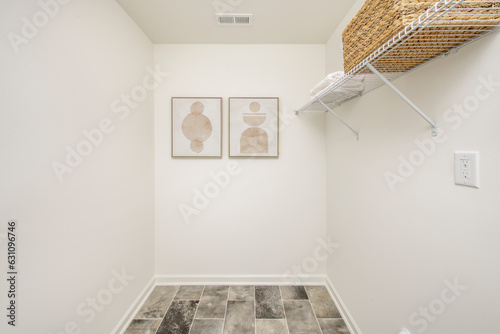 closet wire shelf