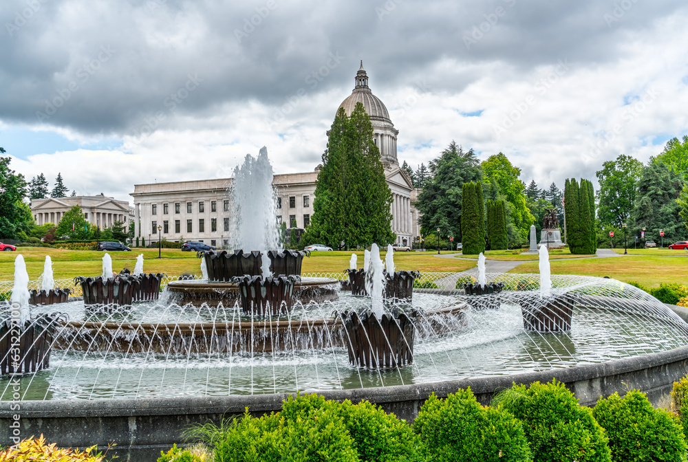 Obraz premium Washington State Capitol Fouintain 4