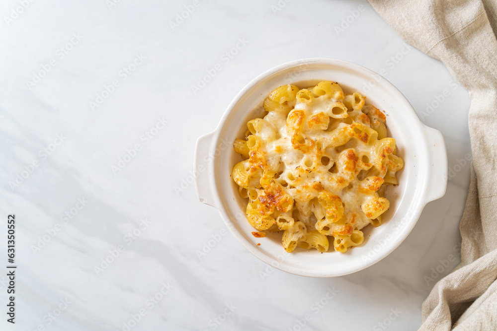American mac and cheese, macaroni pasta in cheesy sauce American mac and cheese, macaroni pasta in cheesy sauce
