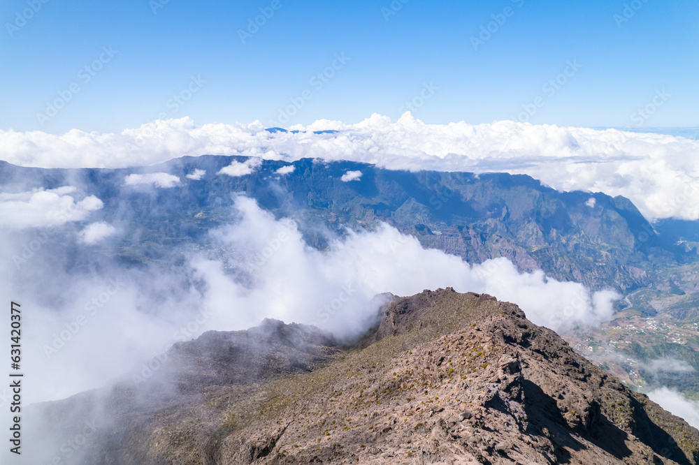 Randonnée Maïdo Grand Bénare et vue aérienne par drone du Cirque de
