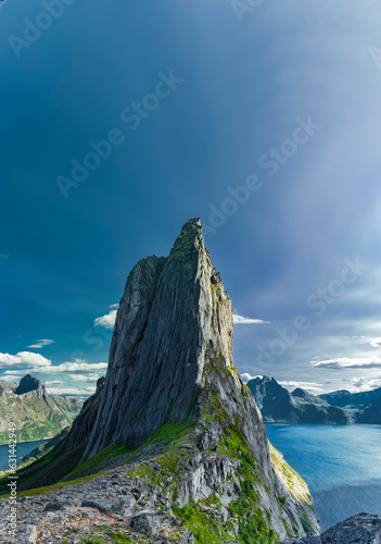 Berggipfel Segla auf Senja in Norwegen