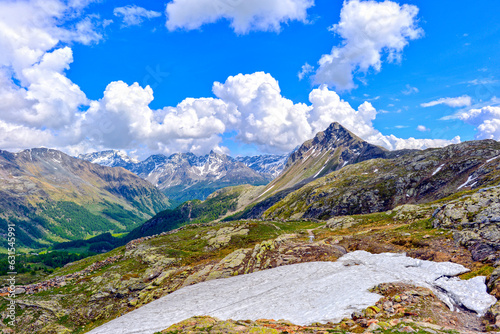 Die Bernina-Alpen am Berninapass, Graubünden, Schweiz