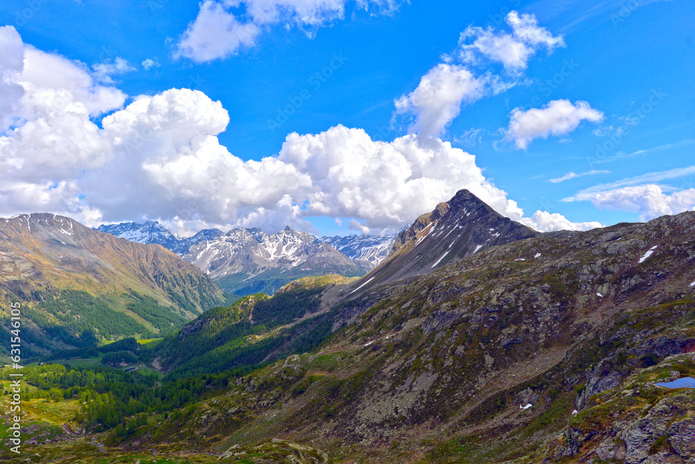 Die Bernina-Alpen am Berninapass, Graubünden, Schweiz