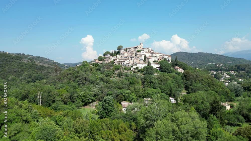 Aerial of the beautiful old Bussi sul Tirino commune in Italy surrounded by green trees Aerial of the beautiful old Bussi sul Tirino commune in Italy surrounded by green trees