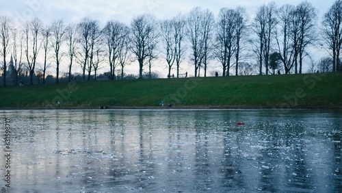 Inverleith Park pond photo