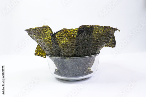 seaweed food vegetarian on white background