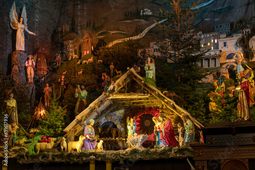 Szopka na Boże Narodzenie w Bazylice franciszkańskiej  w Katowicach Panewnikach © Jan Przybyła